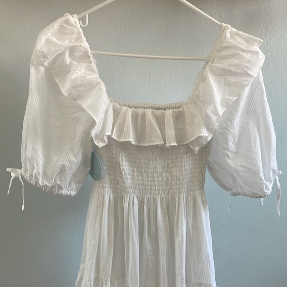 The Corinne Nap Dress White Shadow Stripe from Hill House size XXS - Picture 15 of 16